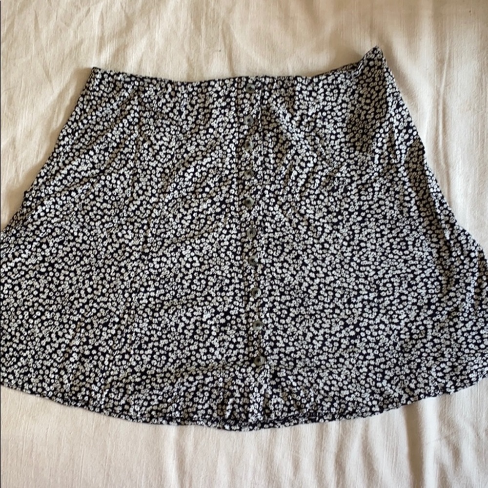 American eagle floral skirt